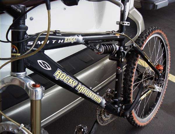 rocky mountain full suspension bike