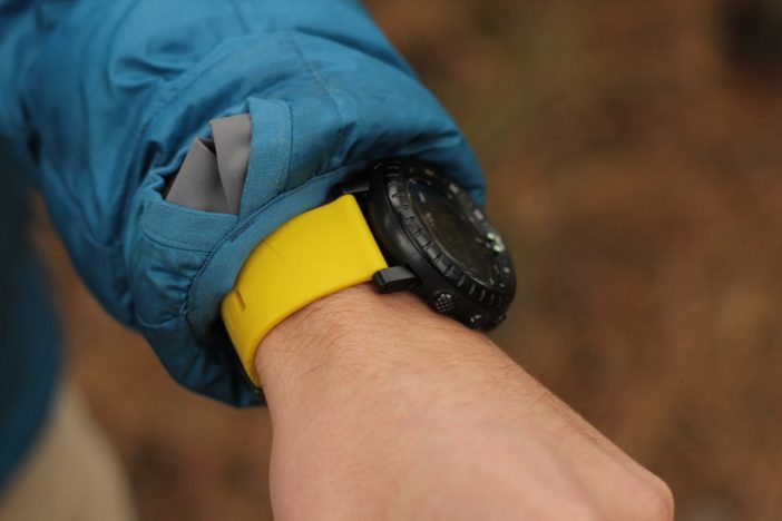 Hey, did you know that we reviewed the Suunto Core recently? Also, checkout those thumbholes!