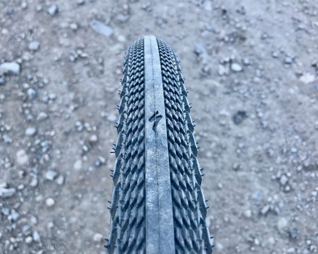 specialized gravel tyres