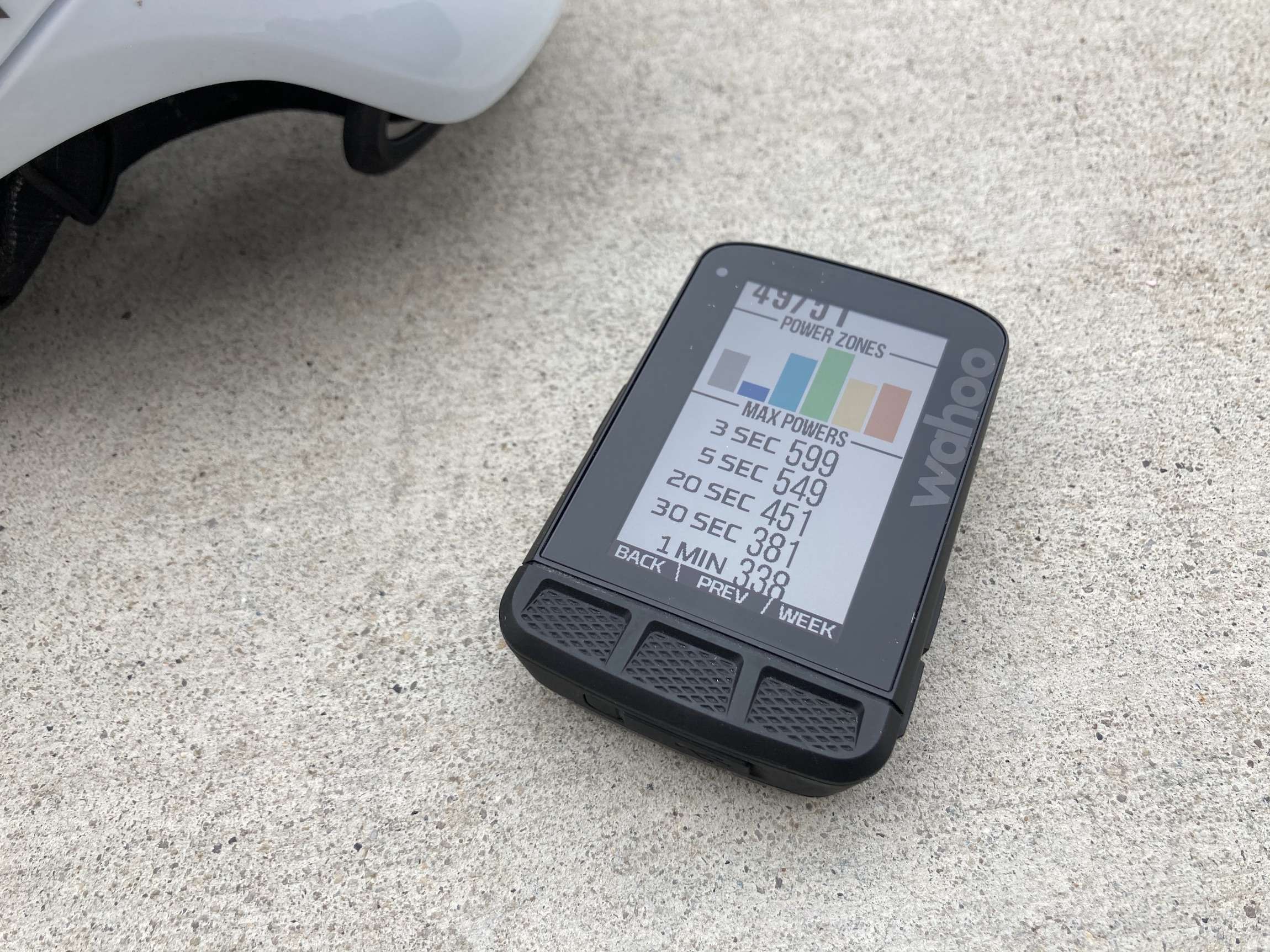 Wahoo ELEMNT ROAM GPS Bike Computer Review - FeedTheHabit.com