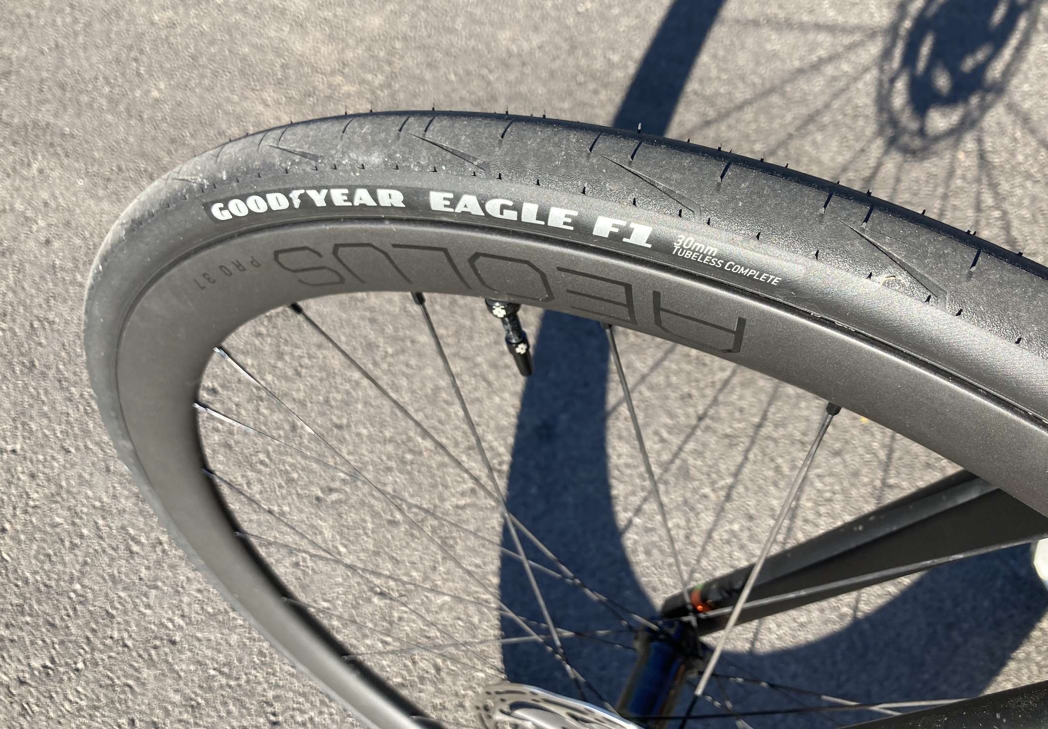 patio Ambicioso telegrama Review: Goodyear Eagle F1 700x30 Tubeless Tires - FeedTheHabit.com