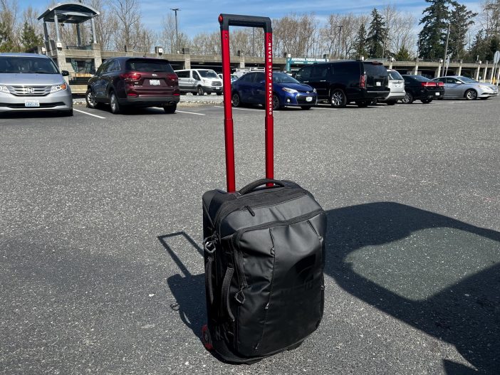 バッグ THE NORTH FACE ROLLING THUNDER 22  40L Base Camp Rolling Thunder—22'' (40L) | The North Face