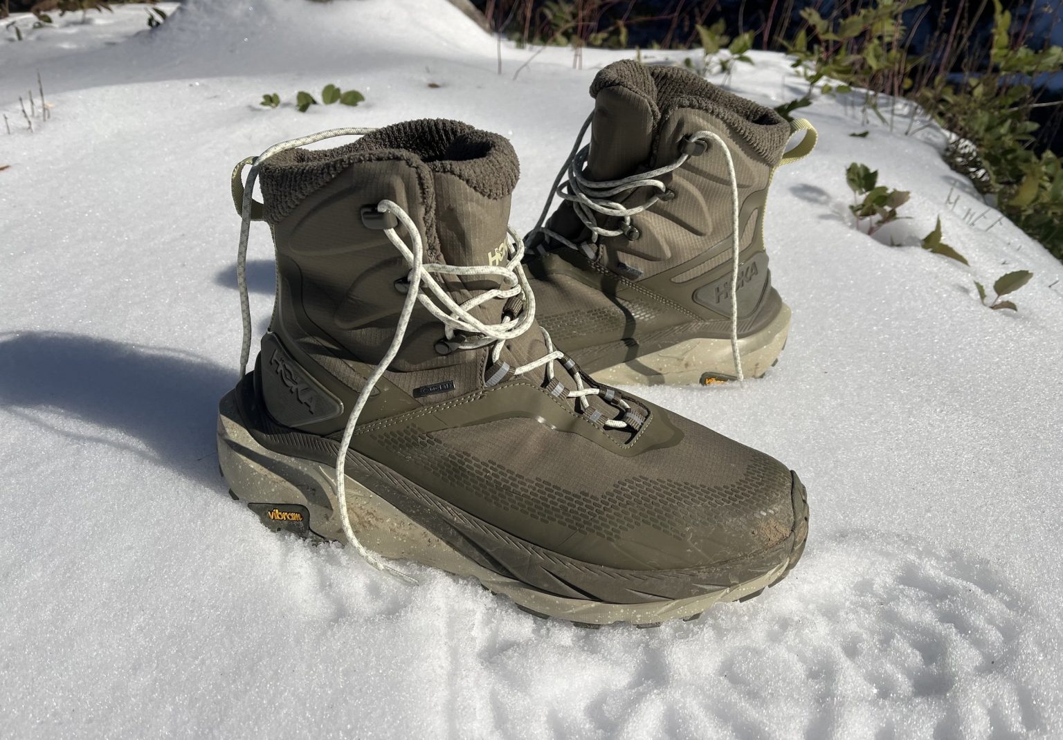 Review: HOKA Kaha 2 Frost GTX Winter Hikers HOKA Kaha 2 Frost GTX Boots Review